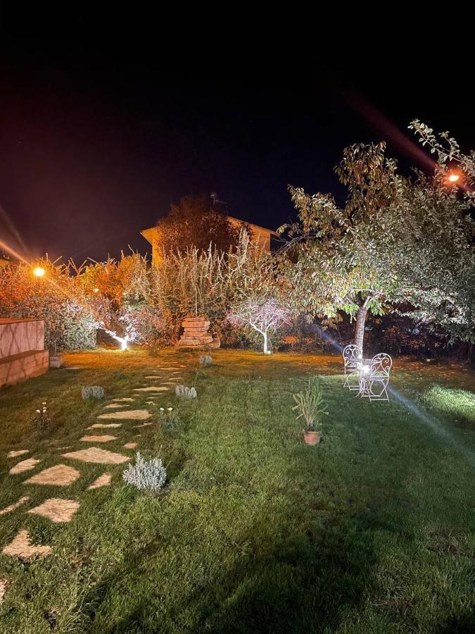 Antica Casa Del Glicine Poggibonsi Exterior foto